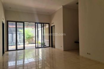 Disewakan Rumah Kondisi Terawat Diarea Hits Kota Baru Parahyangan