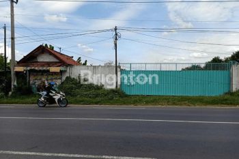 RAYA PANCING MOJOKERTO DI NOL JALAN RAYA COCOK BUAT GUDANG, PABRIK