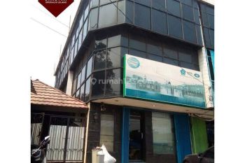 Ruko 3 Lantai di Komplek Ruko Permata, Kebon Jeruk, Jakarta Barat