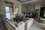 thumbnail-rumah-full-furnished-greenwich-3