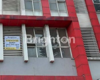 RUKO 3,5 LANTAI KHUSUS BANK,FINANCE MAUPUN PERKANTORAN