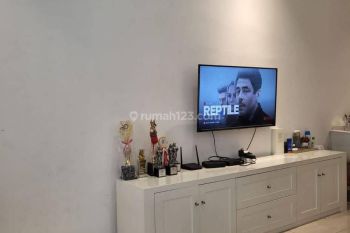 Rumah 2 lantai Di Pasadena dijual murah