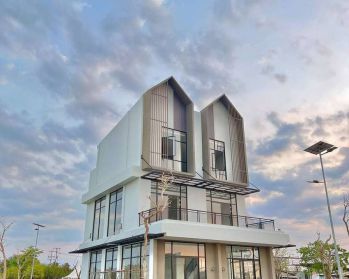 Ruko di Boulevard Grand Eastern, Sukolilo