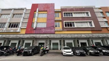 Ruko Strategis Depan Pasar Modern Sinpasa Summarecon Bekasi