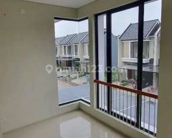 Rumah Murah Northwest Lake Citraland Surabaya