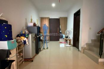 Rumah Bagus Di Green Lake City, Ukuran 6x15, Shm, Harga 2m Nego