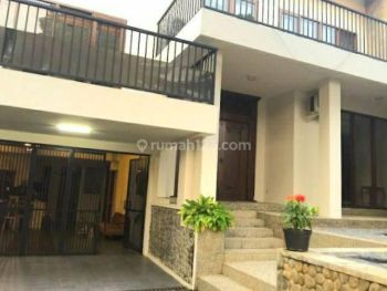 FOR RENT DISEWAKAN FASILITAS KOLAM RENANG SEMI FURNISHED DI KEMANG SELATAN