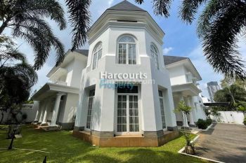 Rumah Mewah Dan Besar Lokasi Dekat Para Kedutaan Area Kuningan