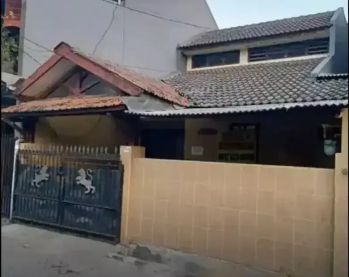 Disewakan Rumah Deltasari Indah Sidoarjo