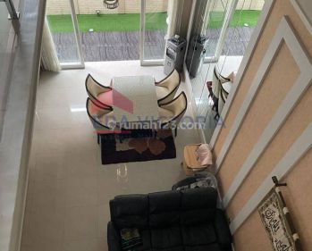 Rumah 2 Lantai Desain Mewah Dan Elegan Strategis di Lowokwaru