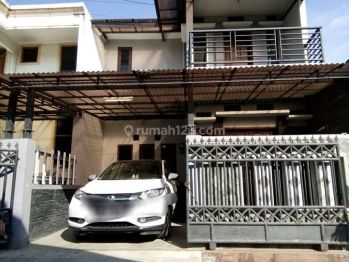 Dijual rumah 2 lantai taman rahayu