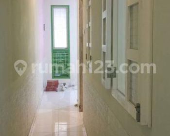 Disewa per tahun rumah 1lt di Duri Kepa, uk 4x24 m2, hrg 58jt/th.