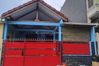 Rumah Talaga Bestari cluster re hadap taman row jalan besar