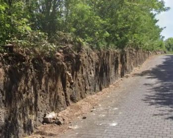 Tanah los tebing veiw laut di kawasan Pecatu Kuta Selatan bali