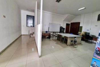 Mini Building Cocok Kantor atau Showroom Mainroad Soekarno Hatta
