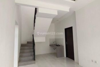 Rumah 2 Lantai di Depok dp0% SHM bebas biaya Deket tol dan lrt