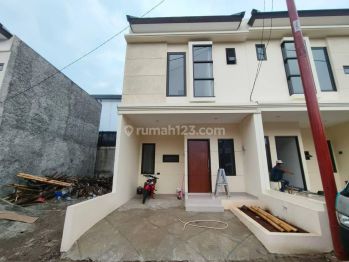 Rumah murah minimalis deket pintu tol cibubur LRT cibubur