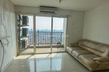 Disewakan Apartemen Thamrin Residence Lantai Atas Furnished 2BR