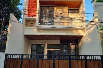 Dijual Rumah Baru 2lantai Semolowaru Timur Surabaya