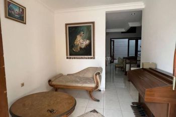 J Disewakan Cepat Rumah Baru Renovasi di Permata Buana