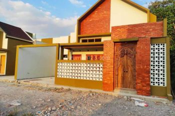 Rumah Baru Modern Minimalis Ngemplak Boti Kartosuro