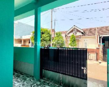 Disewakan rumah type 2 kamar