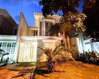 Jual Rumah Baru Long Beach, Pakuwon City 2 Lantai Furniture Mewah