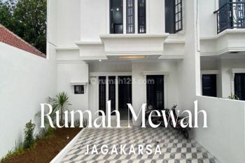 Rumah Mewah Moder 5 Menit Dari Tol Brigif Jagakarsa
