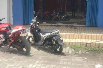 Di sewakan  Ruko Siap  pakai, di Taman Harapan  Baru, Bekasi  Utara.