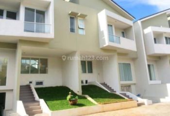 Disewa Rumah full furnished di Kemang Jakarta Selatan