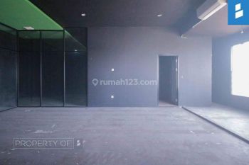 Disewakan Ruko di Mainroad Cihampelas