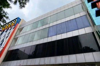 Gedung Kantor Melawai Blok M Kebayoran baru Jakarta selatan