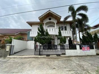 Dijual Rumah Mewah Griya Rosa Jalan Yayasan 2 Palembang