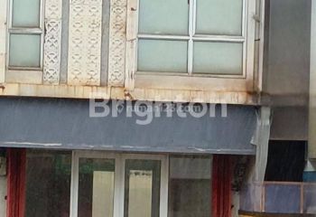 RUKO COMPARK KOTA WISATA