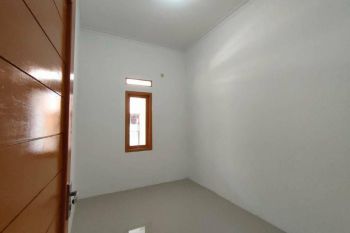 JUAL RUMAH MURAH MINIMALIS MODERN SIAP HUNI DI KEDASIH CIKARANG BARU