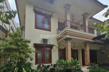 Rumah mewah 2 lantai veteran bintaro