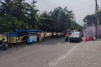 Disewakan Ruko 2 Lantai Baru Gress Royal Dharmahusada