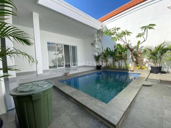 Brand New Sunny Villa 2 Bedrooms Seminyak Unfurnished