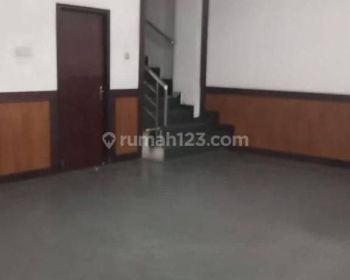 Ruang Usaha Bagus 989 m BU HGB di Jababeka Lemah Abang Cikarang Bekasi Barat