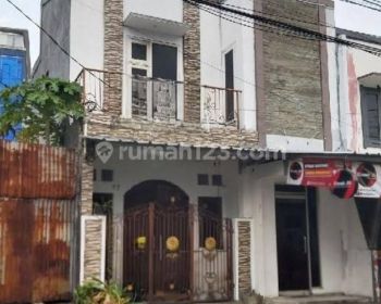 Dijual Ruko Sangat Strategis di Kayu Manis Matraman