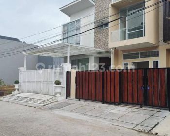 Dijual Rumah 2 Lantai Brand New msh On Progress Gading Imperial Kelapa Gading