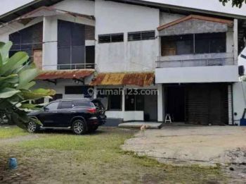 Pabrik Terawat di Cikukang Holis, Bandung