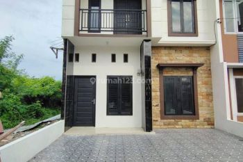 Rumah 2 lantai di jln marelan dekat dekat area perkantoran rumah 2 lantai dekat