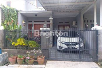 RUMAH SIAP HUNI FULL FURNISHED DI KEMANG SWATAMA DEPOK