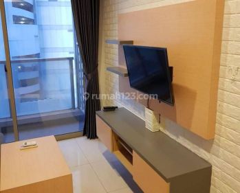 Apartemen Taman Anggrek 3 Kamar Tidur Furnished