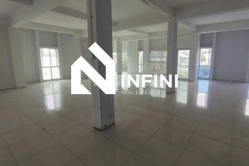 RUKO SUDAH RENOVASI 2 UNIT HADAP JALAN RAYA DI NAGOYA BATAM