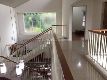 Rumah Bagus seperti Baru, Budi Indah Setiabudi Bandung Utara Dekat UPI