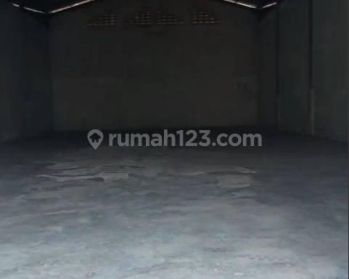 Disewakan Lahan Bangunan Siap Pakai Ada 9 Unit Lokasi Dadap Kosambi Tangerang th