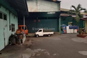 Disewakan gudang di Pulogadung akses kontainer 40 feet