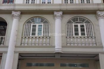 Ruko Gandeng Serba Guna CBD Polonia